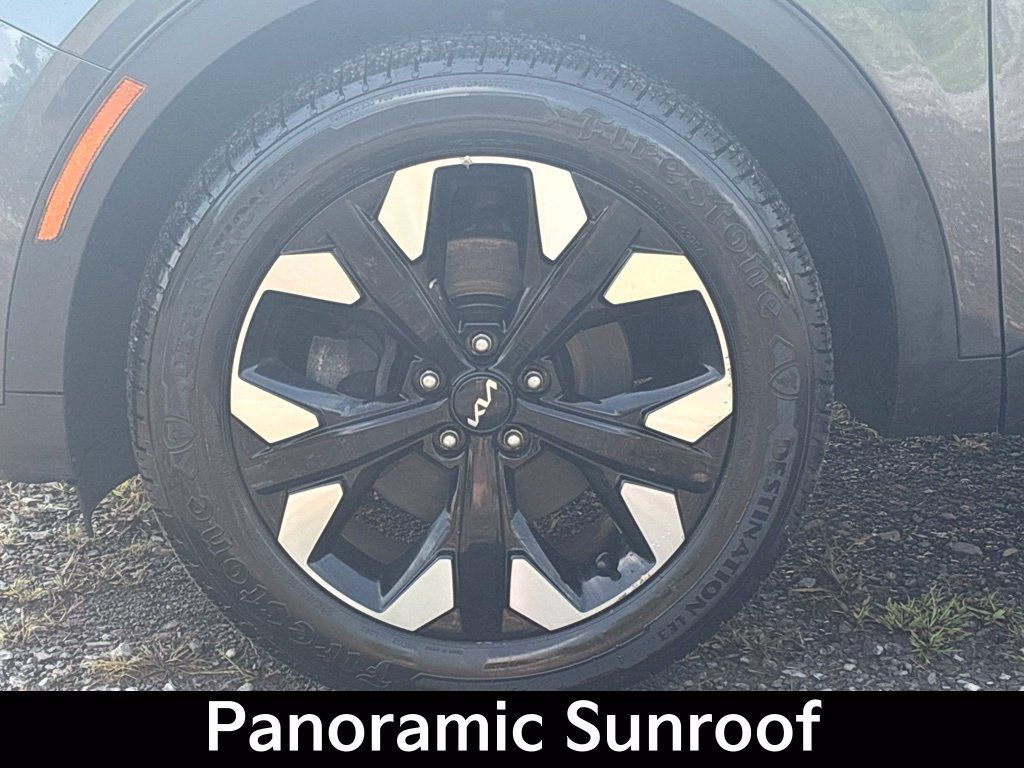 Certified 2023 Kia Sportage X-Line w/ X-Line Premium Package AWD/4WD image 11