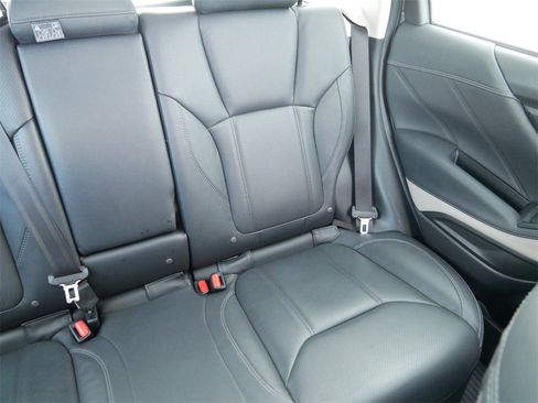 Used 2023 Subaru Forester Limited w/ Popular Package #3 image 19