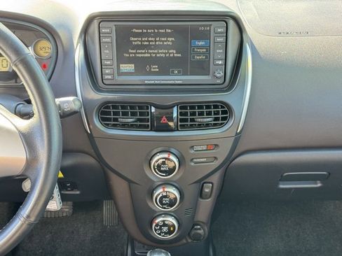 Used 2012 Mitsubishi i image 14