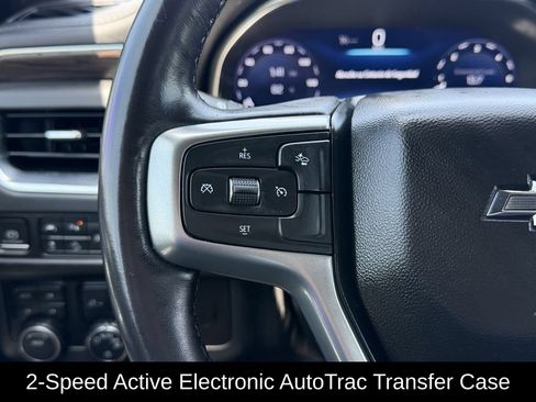 Used 2023 Chevrolet Suburban Z71 AWD/4WD image 16