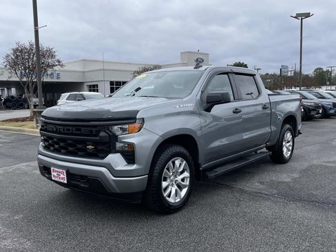 Used 2024 Chevrolet Silverado 1500 Custom image 9