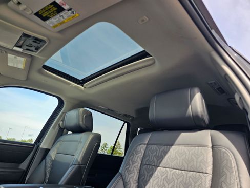 Used 2023 Toyota Sequoia SR5 w/ SR5 Premium Package AWD/4WD image 59