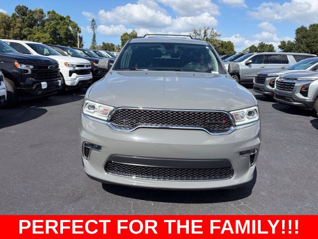 Used 2022 Dodge Durango SXT w/ Trailer Tow Group IV AWD/4WD image 2