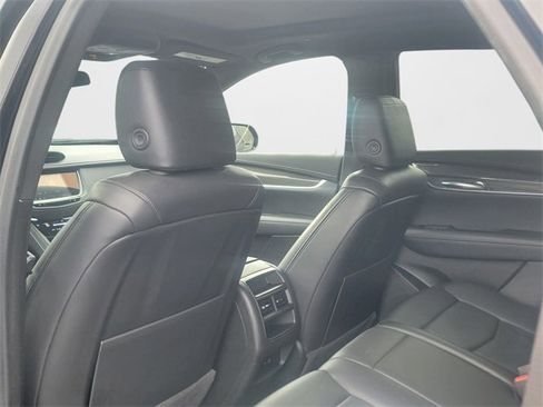 Used 2022 Cadillac XT5 Sportv image 15