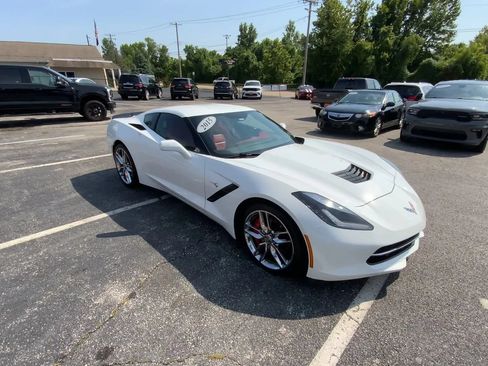 Used 2015 Chevrolet Corvette Stingray Coupe w/ 3LT Preferred Equipment Group RWD image 4