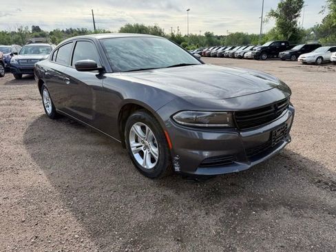 Used 2022 Dodge Charger SXT RWD image 8