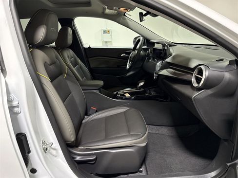 Certified 2026 Chevrolet Trax ACTIV w/ Sunroof Package image 22