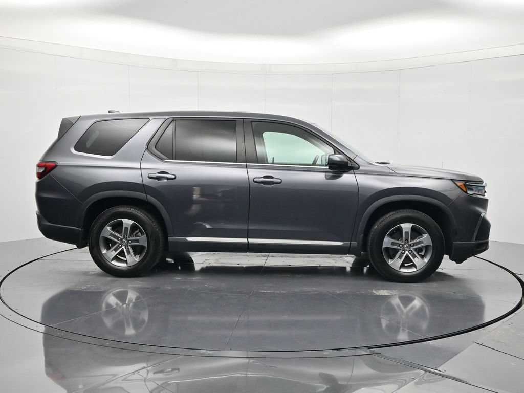 Used 2025 Honda Pilot EX-L image 4