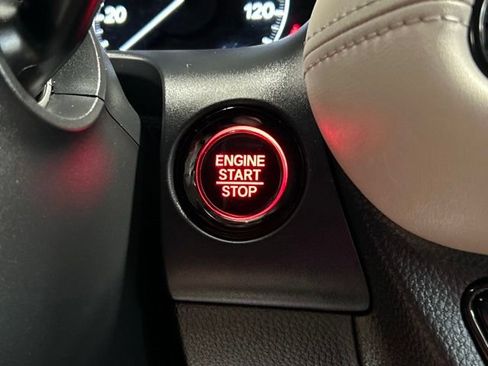 Certified 2024 Honda HR-V LX image 29