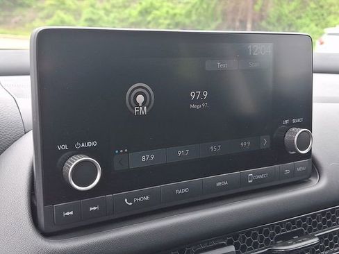 Used 2023 Honda HR-V LX image 17