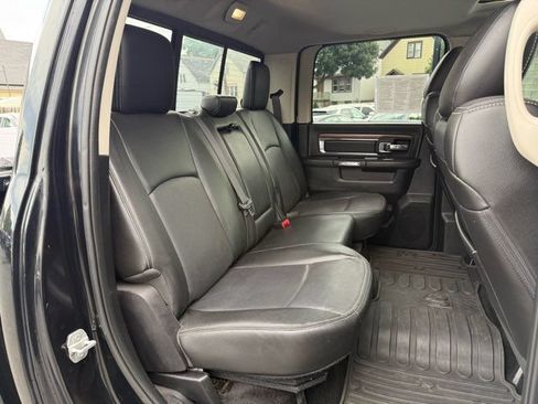 Used 2015 RAM 1500 Laramie w/ Convenience Group AWD/4WD image 21