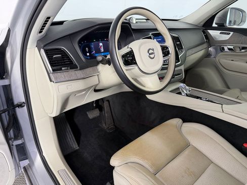 Used 2023 Volvo XC90 B6 Ultimate w/ Protection Package Premier AWD/4WD image 4