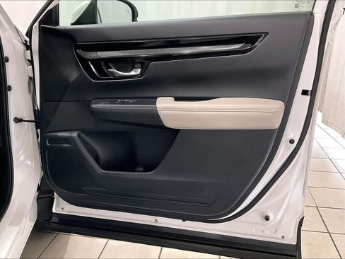 Used 2025 Honda CR-V EX-L image 12