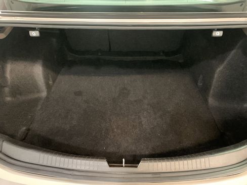 Used 2023 Chevrolet Malibu LT image 20