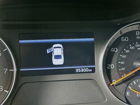 Used 2023 Kia Forte GT-Line w/ GT-Line Premium Package image 19