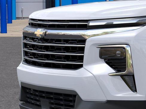 New 2026 Chevrolet Traverse LT w/ Driver Confidence Package image 13