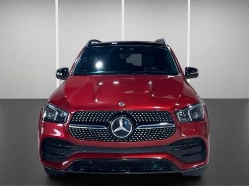 Used 2022 Mercedes-Benz GLE 350 4MATIC w/ AMG Line Exterior image 2