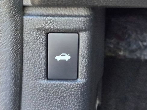 Certified 2025 Honda Accord Sport image 21