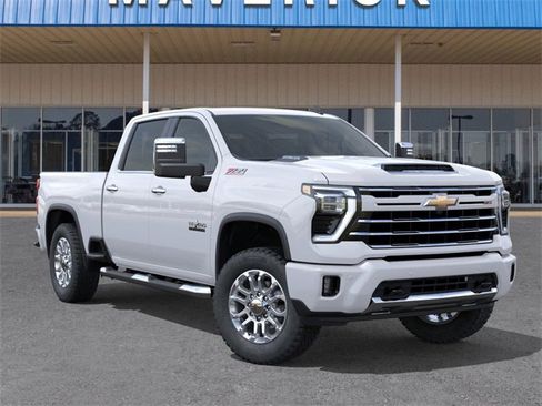 New 2025 Chevrolet Silverado 2500 LT w/ Z71 Chrome Sport Edition image 7