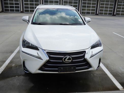 Used 2016 Lexus NX 200t FWD image 2