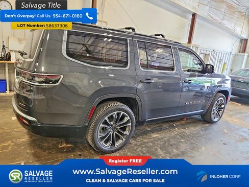 Used 2022 Jeep Grand Wagoneer Series III w/ Rear Seat Video Group 1 AWD/4WD image 4