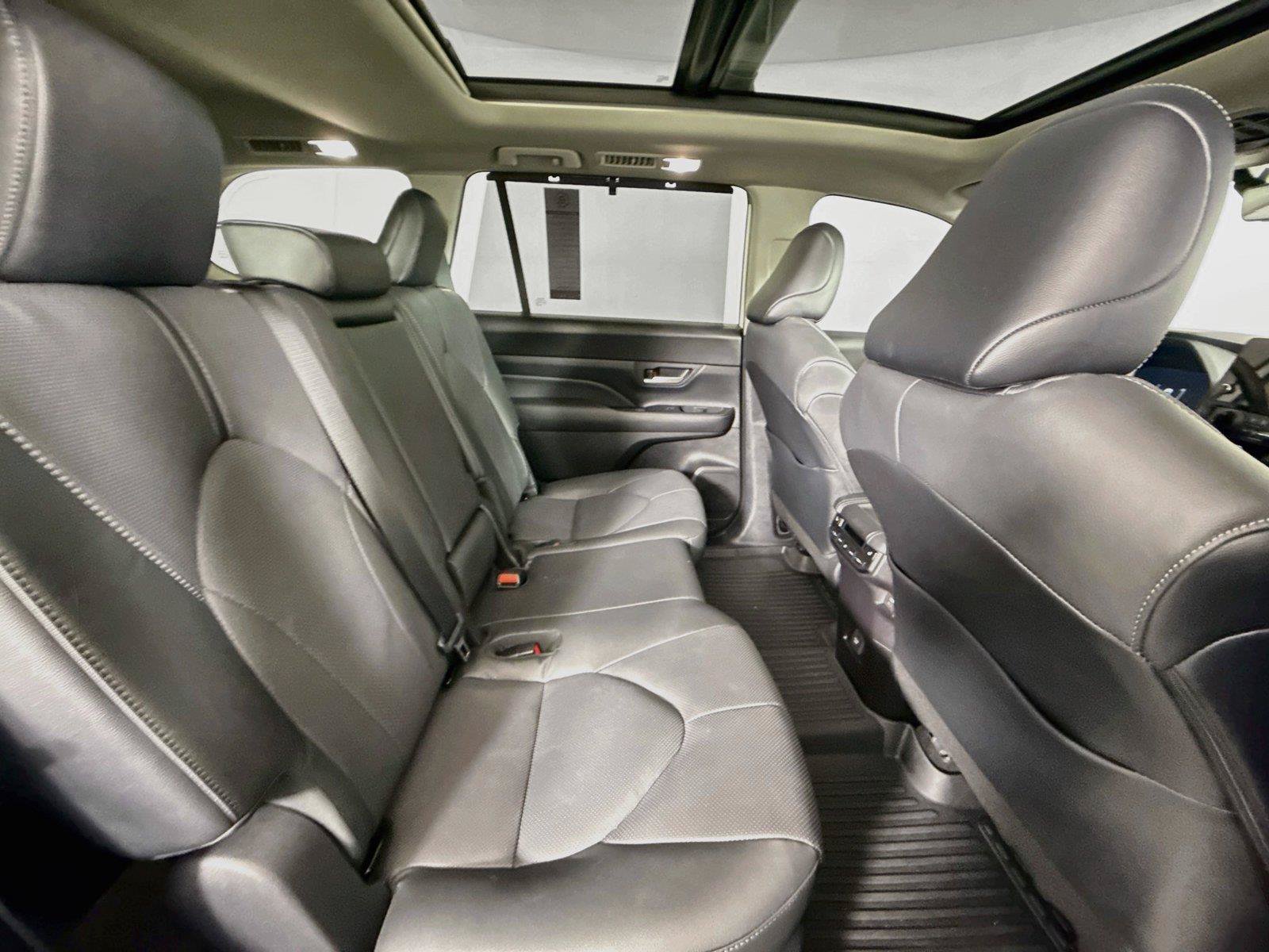 Certified 2026 Toyota Grand Highlander FWD image 45