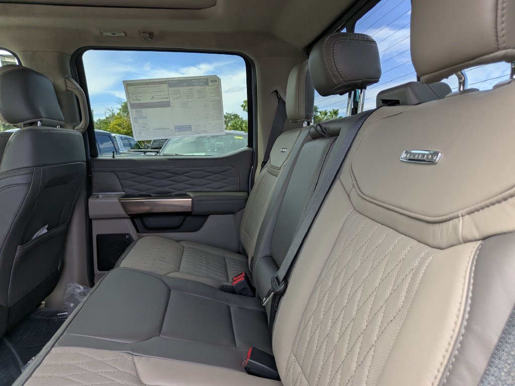 New 2027 Ford F350 Platinum w/ Platinum Plus Package AWD/4WD image 19