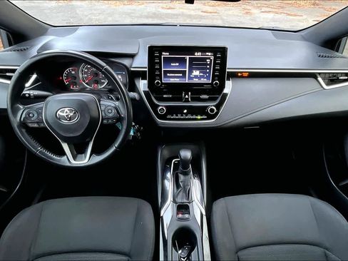 Used 2021 Toyota Corolla SE image 15