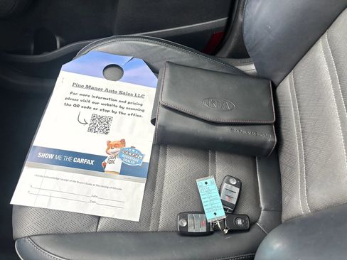 Used 2019 Kia Sorento SX AWD/4WD image 31