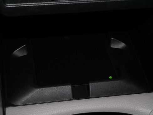 Certified 2024 Toyota Corolla Cross LE image 29