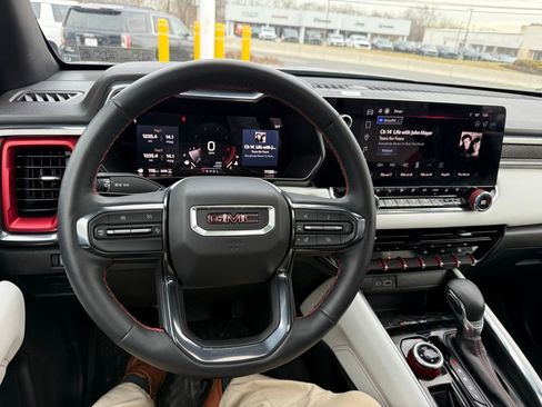 Used 2023 GMC Canyon AT4X image 49