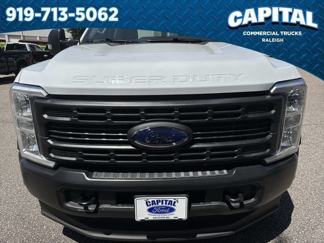 New 2026 Ford F550 4x4 Regular Cab Super Duty image 12
