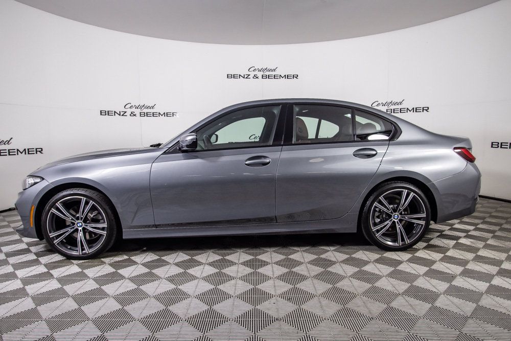 Used 2023 BMW 330i Sedan w/ Driving Assistance Package RWD image 10