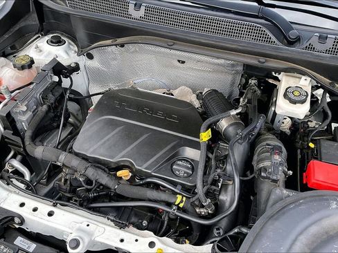 Used 2020 Buick Encore GX Preferred w/ Cold Weather Comfort Package FWD image 31