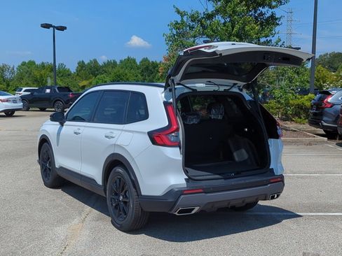 Used 2026 Honda CR-V Sport-L image 8