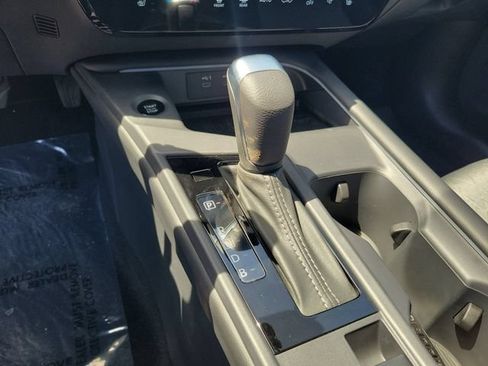 New 2026 Nissan Sentra SV w/ SV Convenience Package FWD image 19