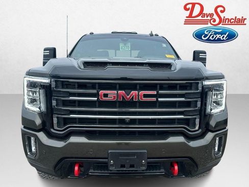 Used 2023 GMC Sierra 2500 AT4 w/ AT4 Premium Plus Package image 2