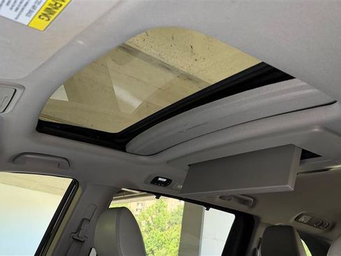 Used 2016 Honda Odyssey Touring image 23