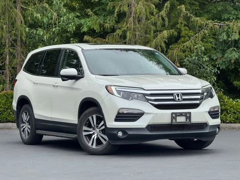 Used 2017 Honda Pilot EX-L image 2