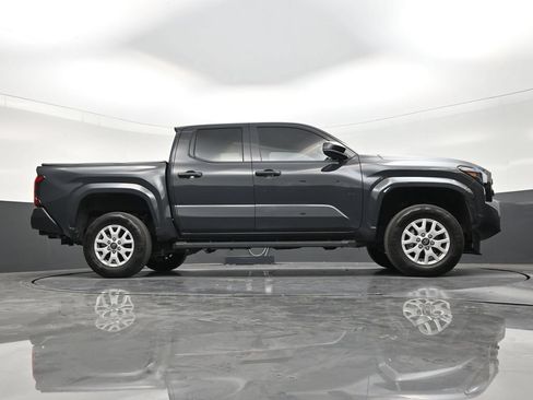 Used 2026 Toyota Tacoma SR RWD image 25