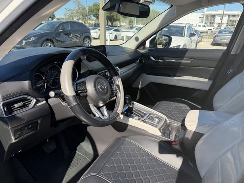 Used 2017 MAZDA CX-5 Grand Touring image 18