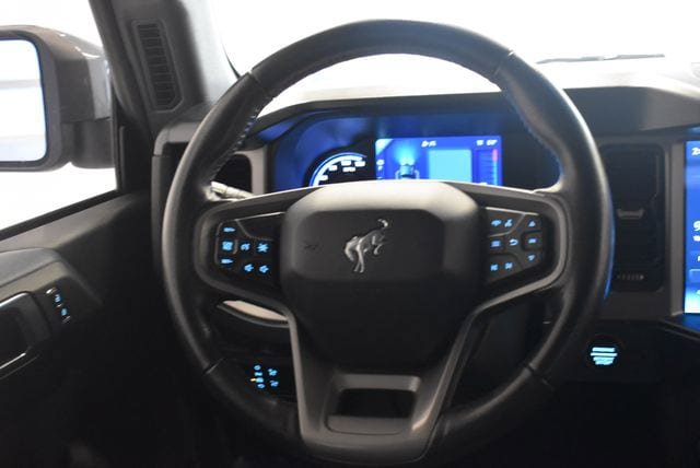 Used 2023 Ford Bronco Outer Banks AWD/4WD image 21