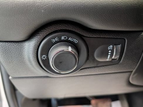 Used 2024 Dodge Durango R/T AWD/4WD image 19