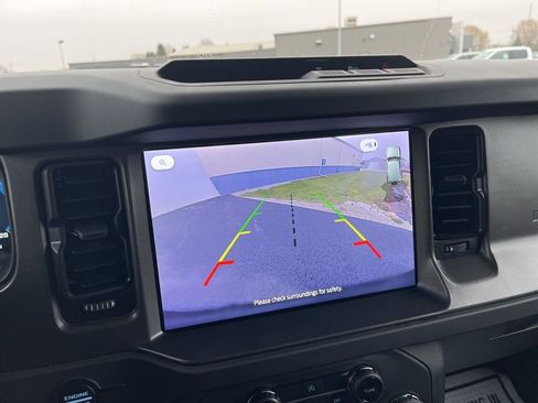 Used 2025 Ford Bronco Big Bend image 19