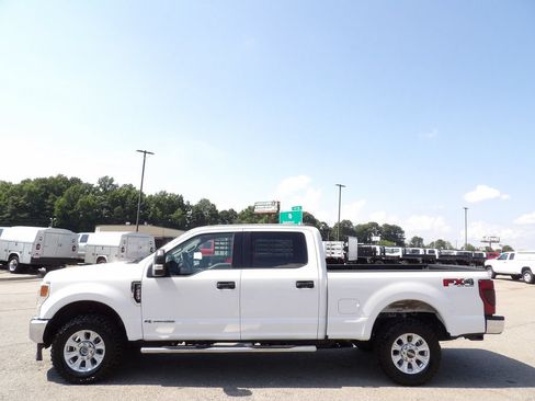 Used 2020 Ford F250 XLT w/ FX4 Off-Road Package AWD/4WD image 65