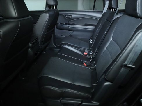 Used 2024 Honda Passport EX-L image 14