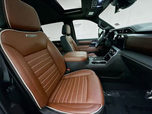 Used 2025 GMC Sierra 2500 Denali Ultimate w/ LPO, GMC Protection Package image 33