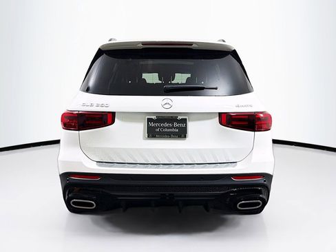 New 2026 Mercedes-Benz GLB 250 4MATIC image 6