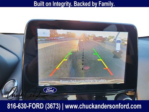 Used 2020 Ford EcoSport SES w/ SES Black Appearance Package image 17