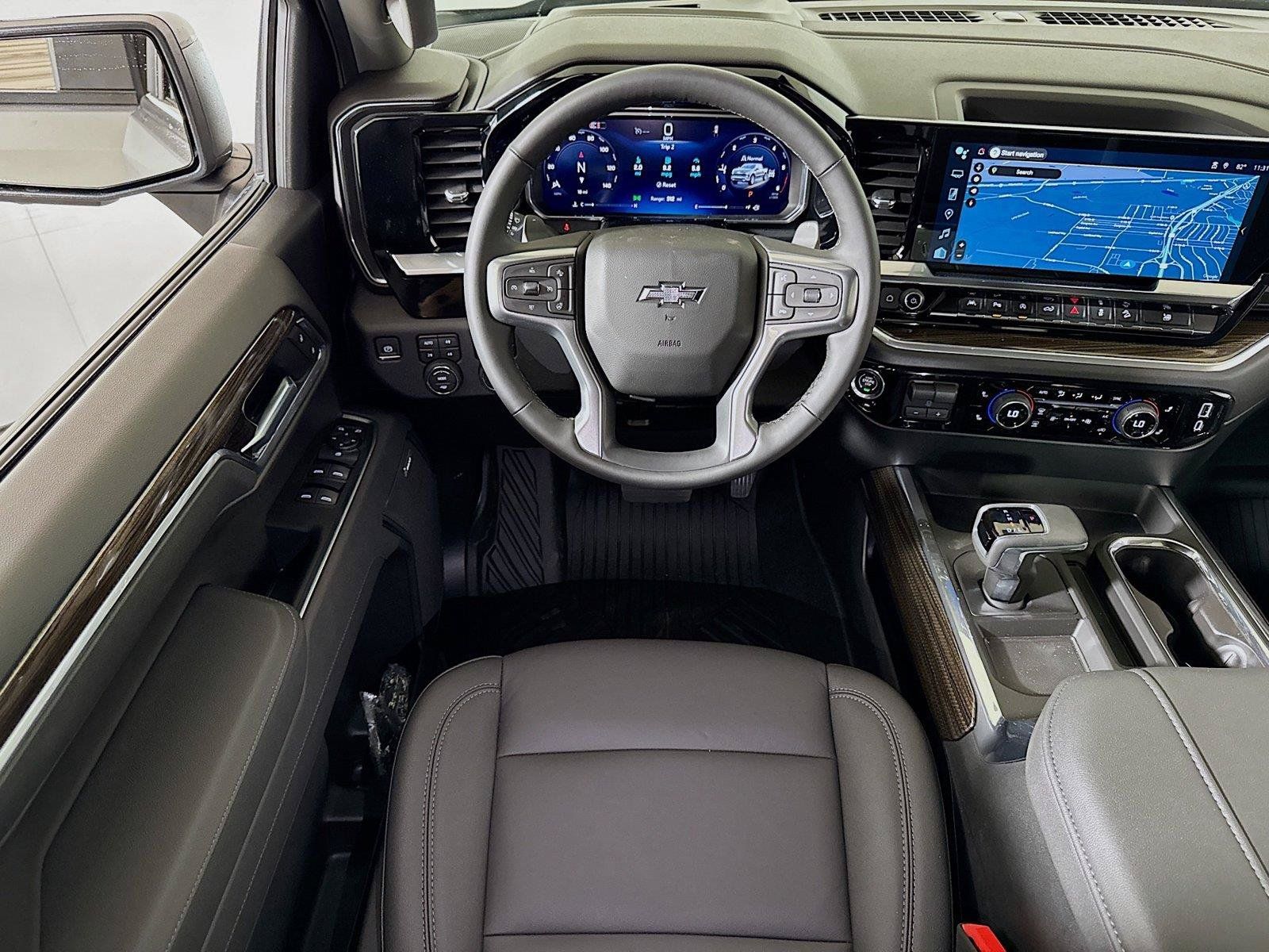 New 2026 Chevrolet Silverado 1500 RST w/ Dark Appearance Package AWD/4WD image 15